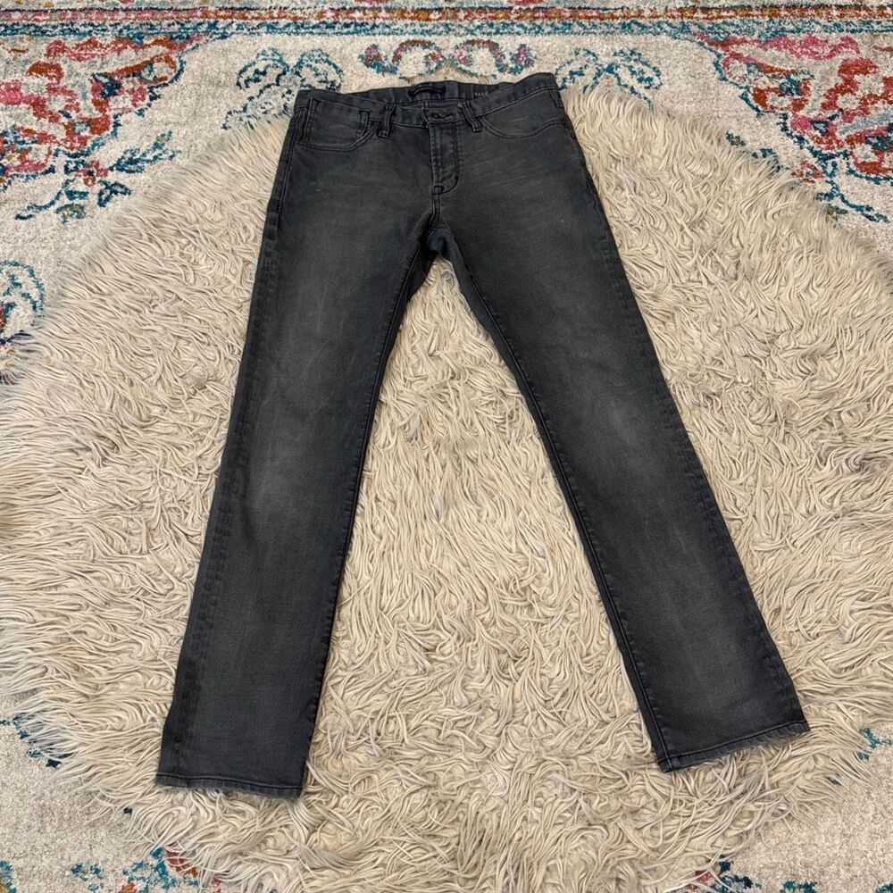 John Varvatos Bowery slim straight jeans size 31